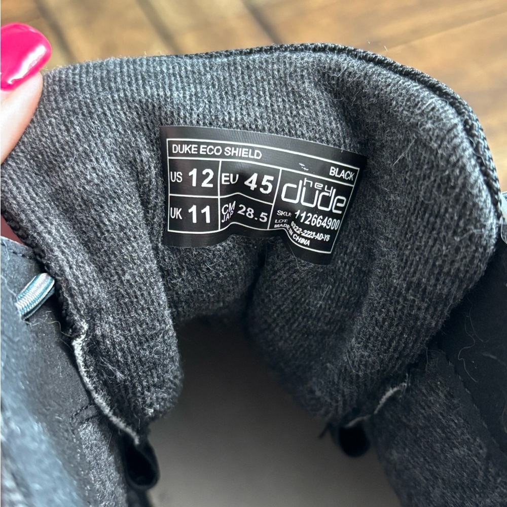 Hey Dude Black Ankle Boots Minimalist Design - Picture 5 of 5